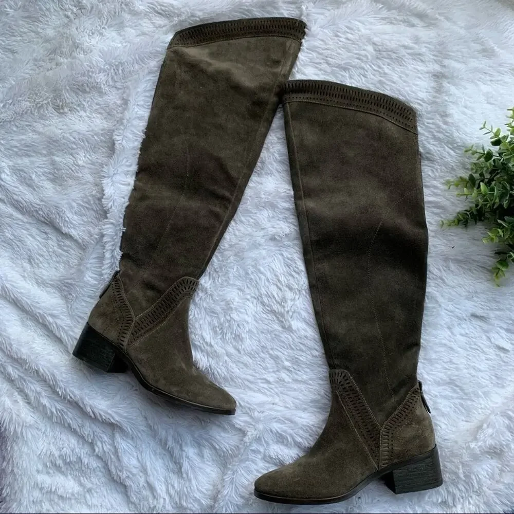 Vince Camuto brand new